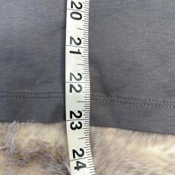 Zara Kids | Gray T-Shirt with Raised Lion Face in Black, Kids Boy Size 9… - Picture 5 of 6